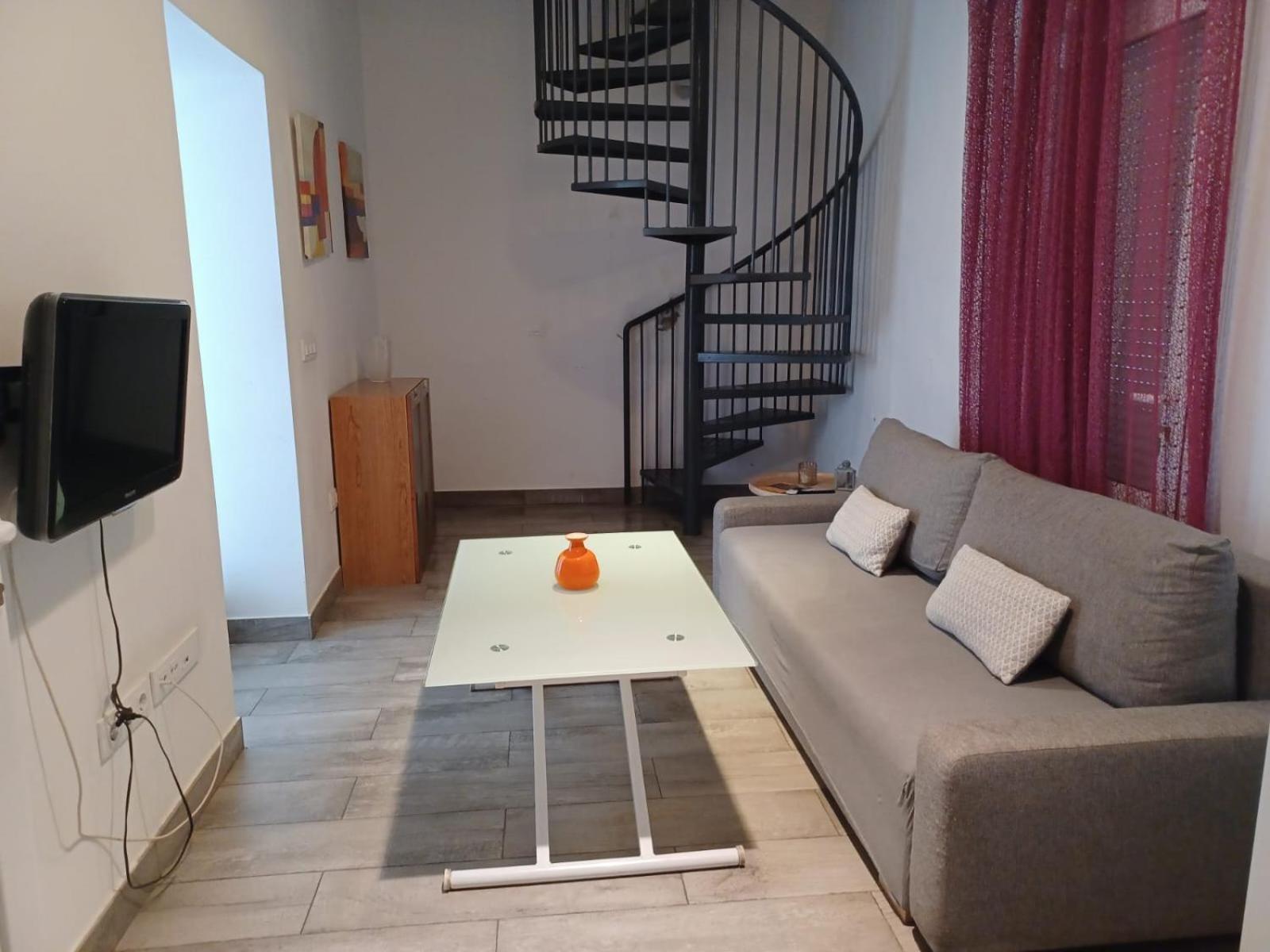 Apartamento En El Casco Antiguo En Plena Alameda 塞维利亚 外观 照片