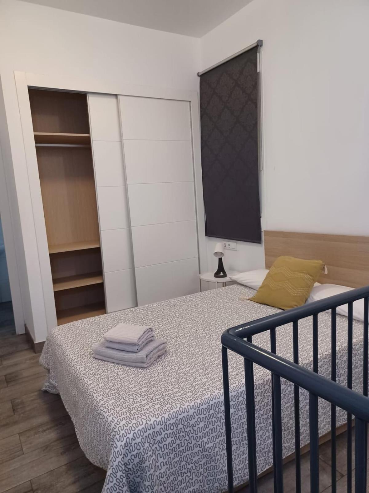 Apartamento En El Casco Antiguo En Plena Alameda 塞维利亚 外观 照片